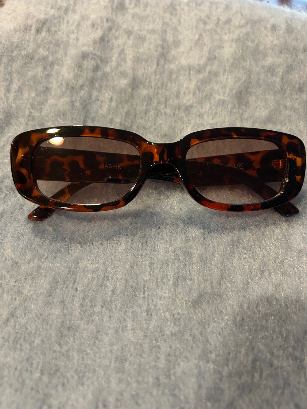 Tortoiseshell Rectangular Women's Sunglasses - Brown